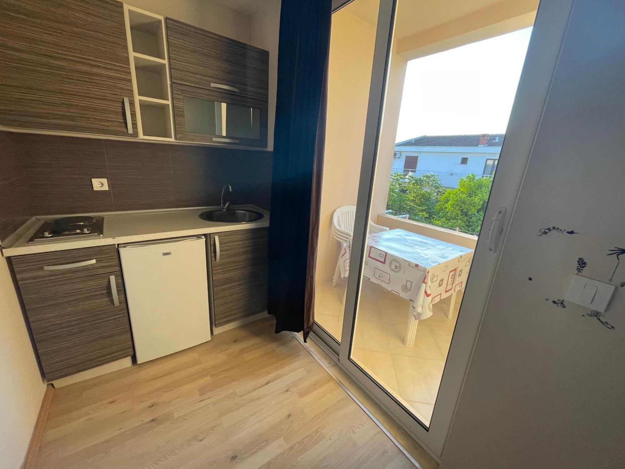 Apartments Lati Ulcinj Rom bilde